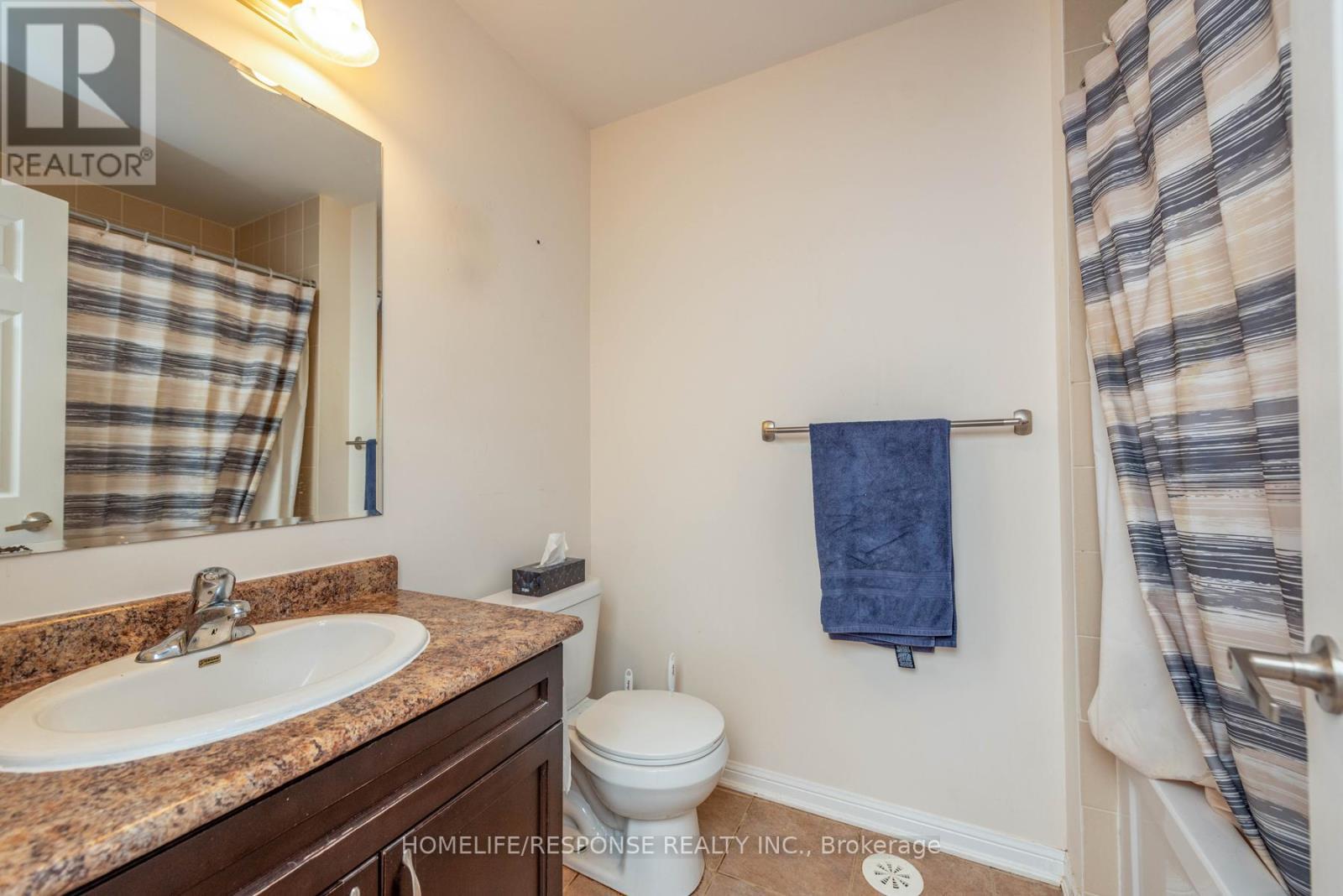 577 Pharo Point, Milton, ON - Indoor Photo Showing Bathroom