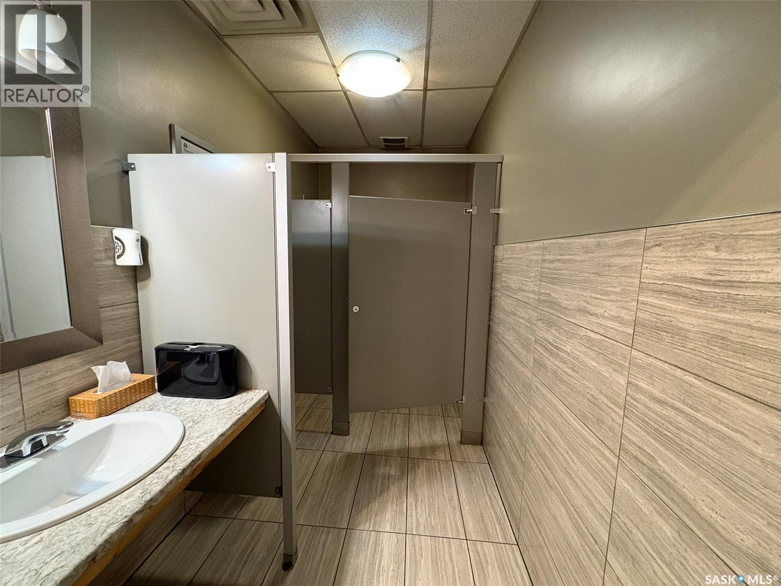 736 Victoria Avenue, Regina, SK