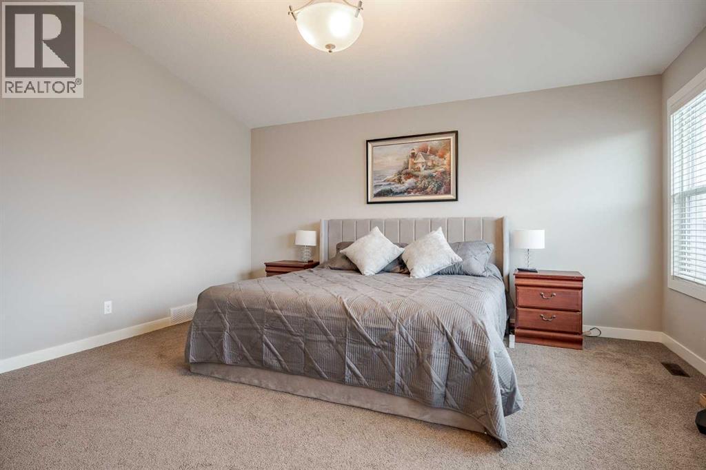 355 Evanston Way Nw, Calgary, AB - Indoor Photo Showing Bedroom