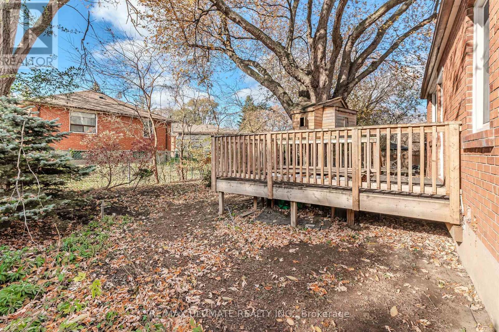 110 De Quincy Boulevard, Toronto, ON - Outdoor