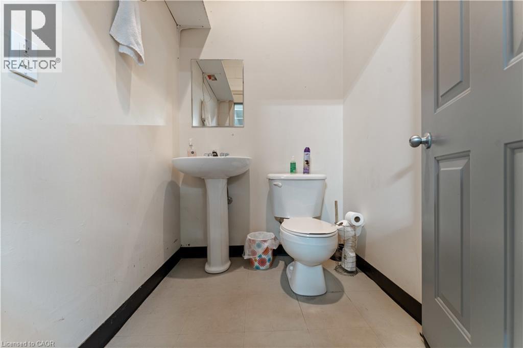 455 Cumberland Avenue, Hamilton, ON