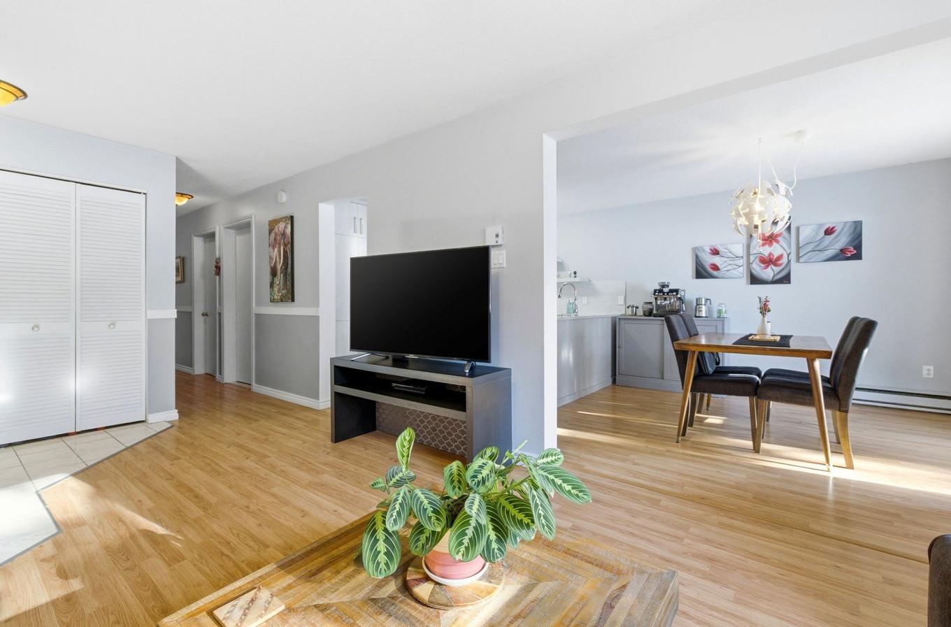 Overall view - 2-4 Rue Galipeau, Gatineau (Hull), QC