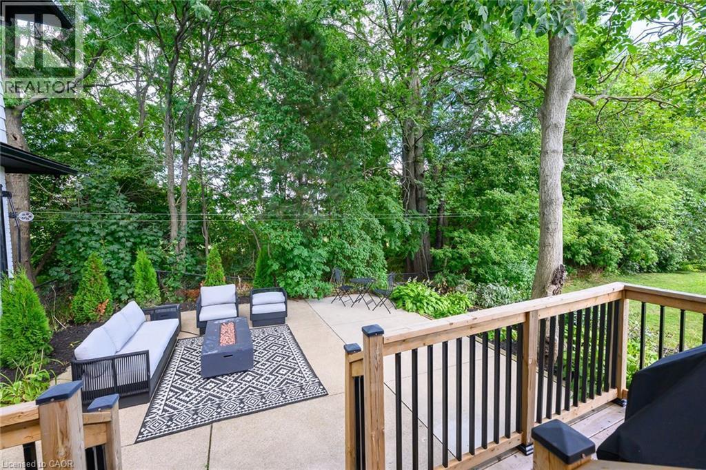 162 Stone Church Road E, Hamilton, ON - Outdoor With Deck Patio Veranda