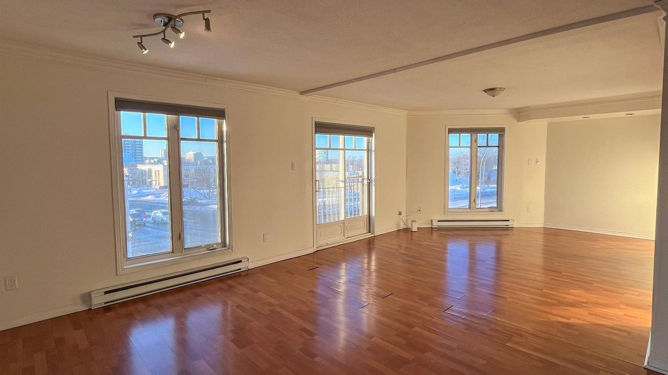 Overall view - 7-294 Boul. Maisonneuve, Gatineau (Hull), QC - Indoor Photo Showing Other Room