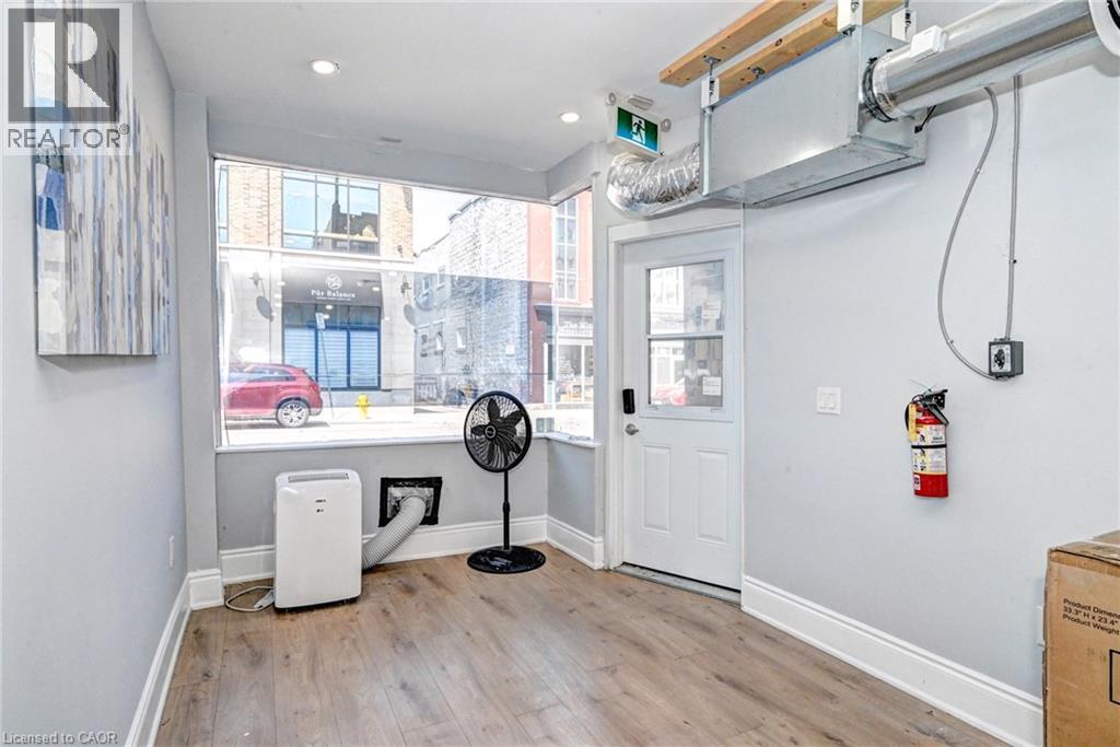 15 Ainslie Street N, Cambridge, ON