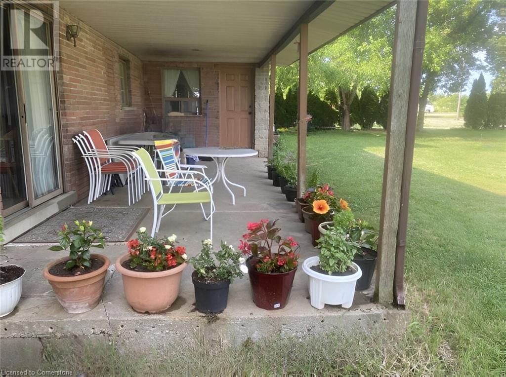 96 Second Road E, Hamilton, ON - Outdoor