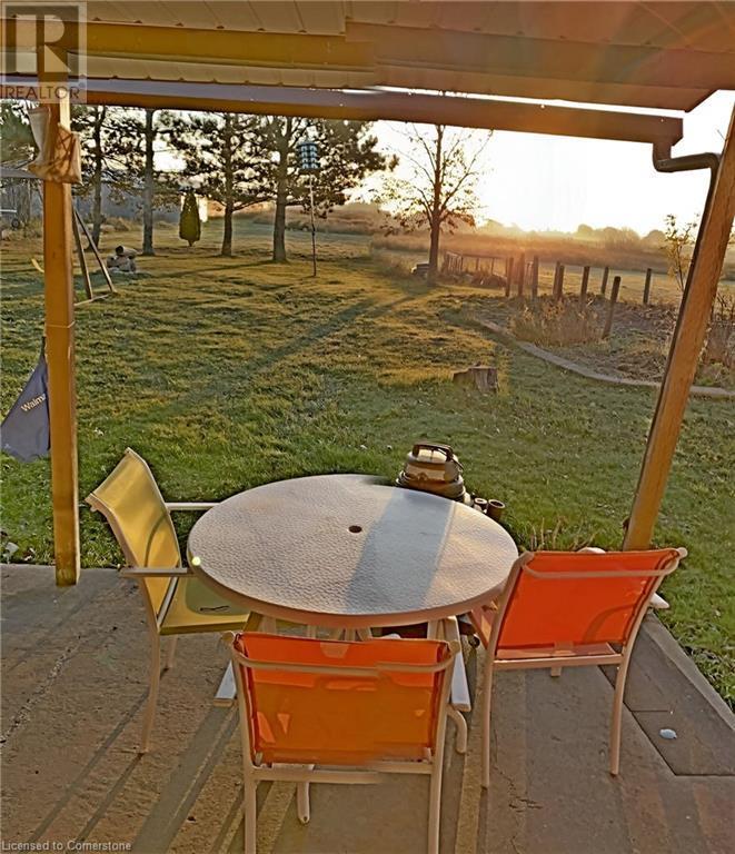 96 Second Road E, Hamilton, ON