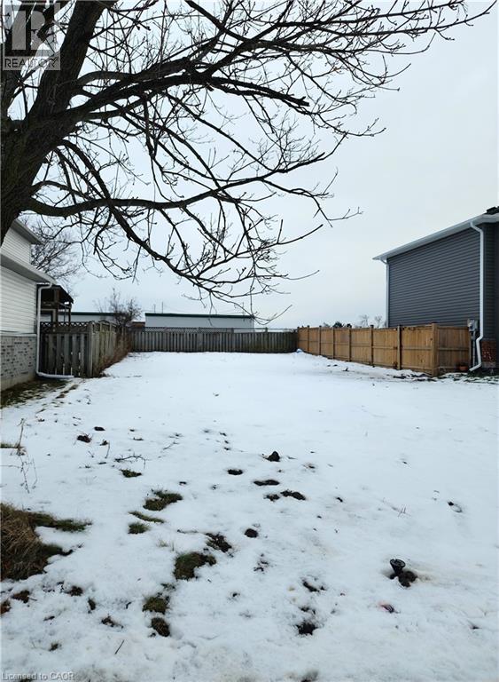 233 Kinross Street, Caledonia, ON