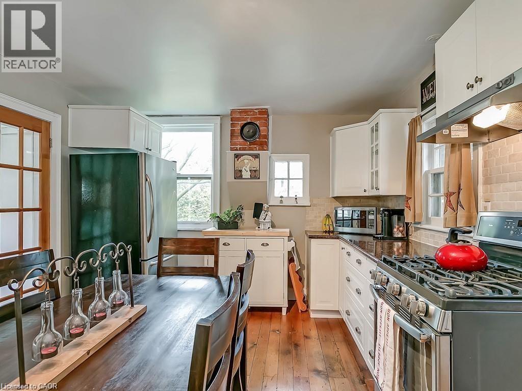 491 Pearl Street, Burlington, ON - Indoor Photo Showing Other Room