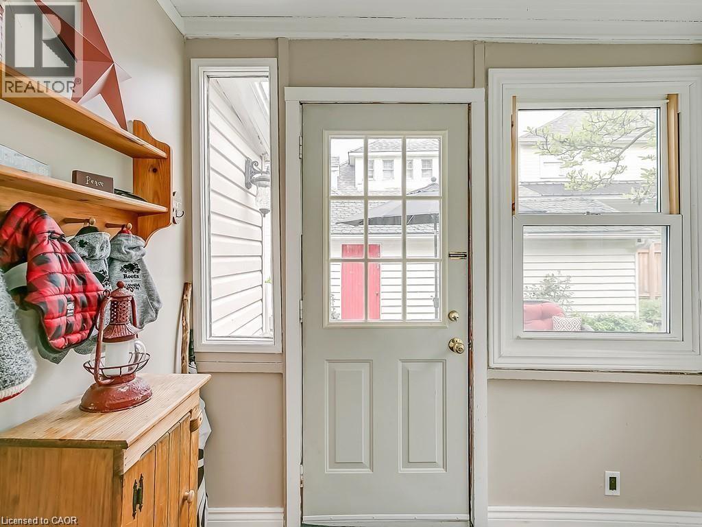 491 Pearl Street, Burlington, ON - Indoor Photo Showing Other Room