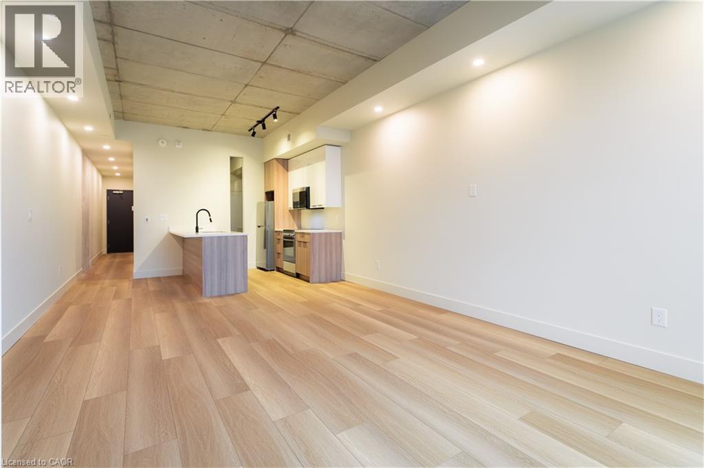 24 Augusta Street Unit# 305, Hamilton, ON - Indoor Photo Showing Other Room