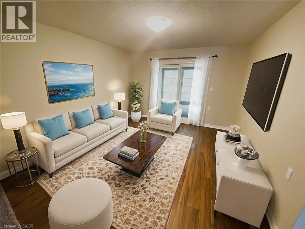 13 Szollosy Circle, Hamilton, ON - Indoor Photo Showing Living Room