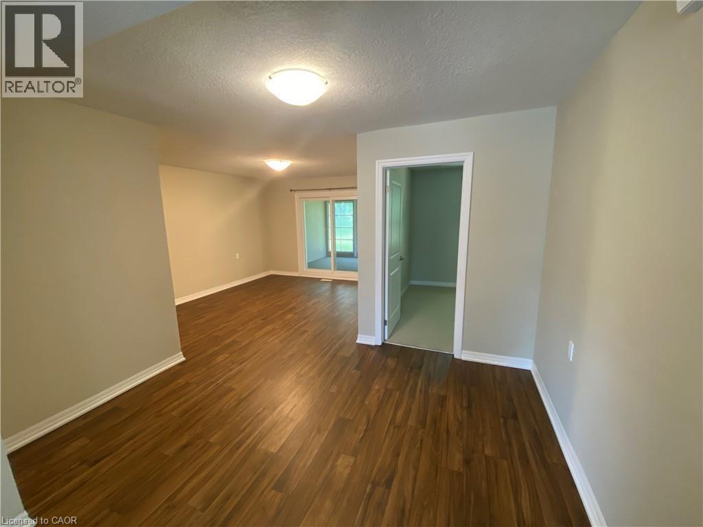 13 Szollosy Circle, Hamilton, ON - Indoor Photo Showing Other Room