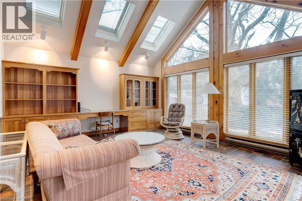 238 Penn Drive, Burlington, ON - Indoor