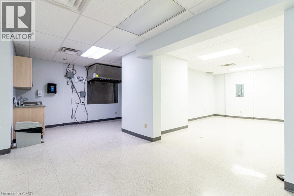 135 Rebecca Street, Hamilton, ON