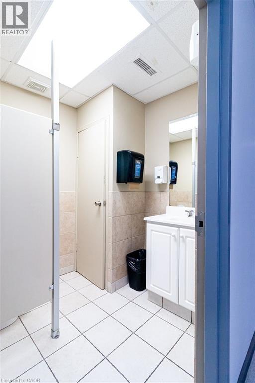 135 Rebecca Street, Hamilton, ON