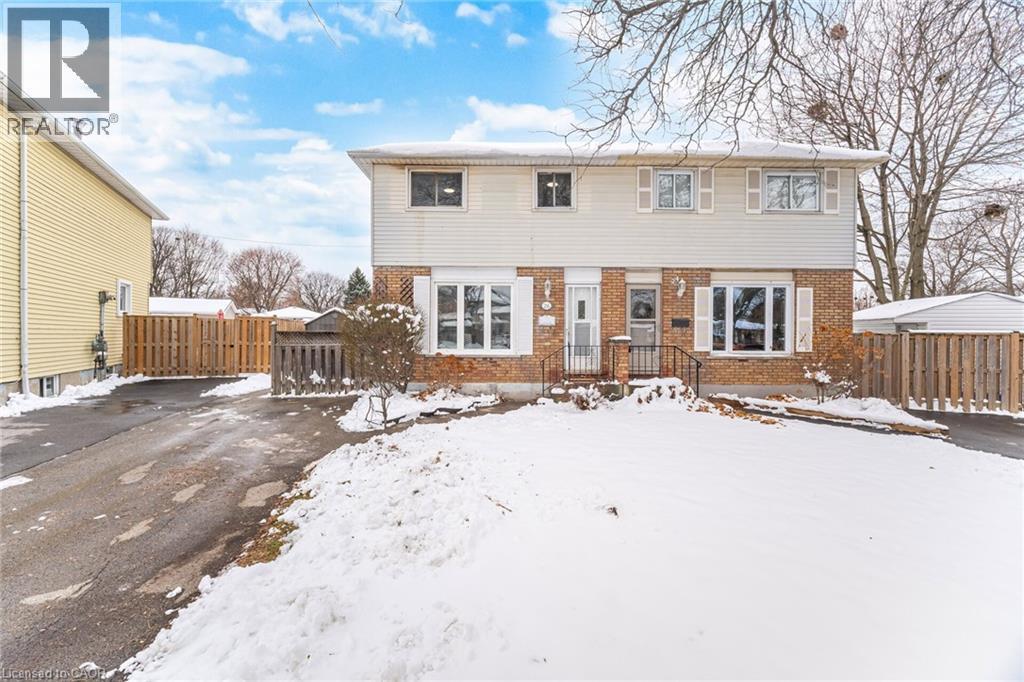 26 Graywood Road, Hamilton, ON - Outdoor