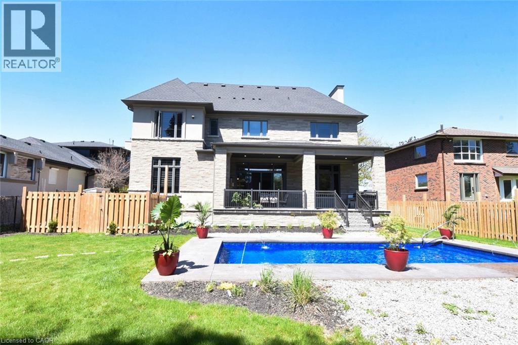 68 Mountain Brow Boulevard, Hamilton, ON - Outdoor With In Ground Pool With Deck Patio Veranda