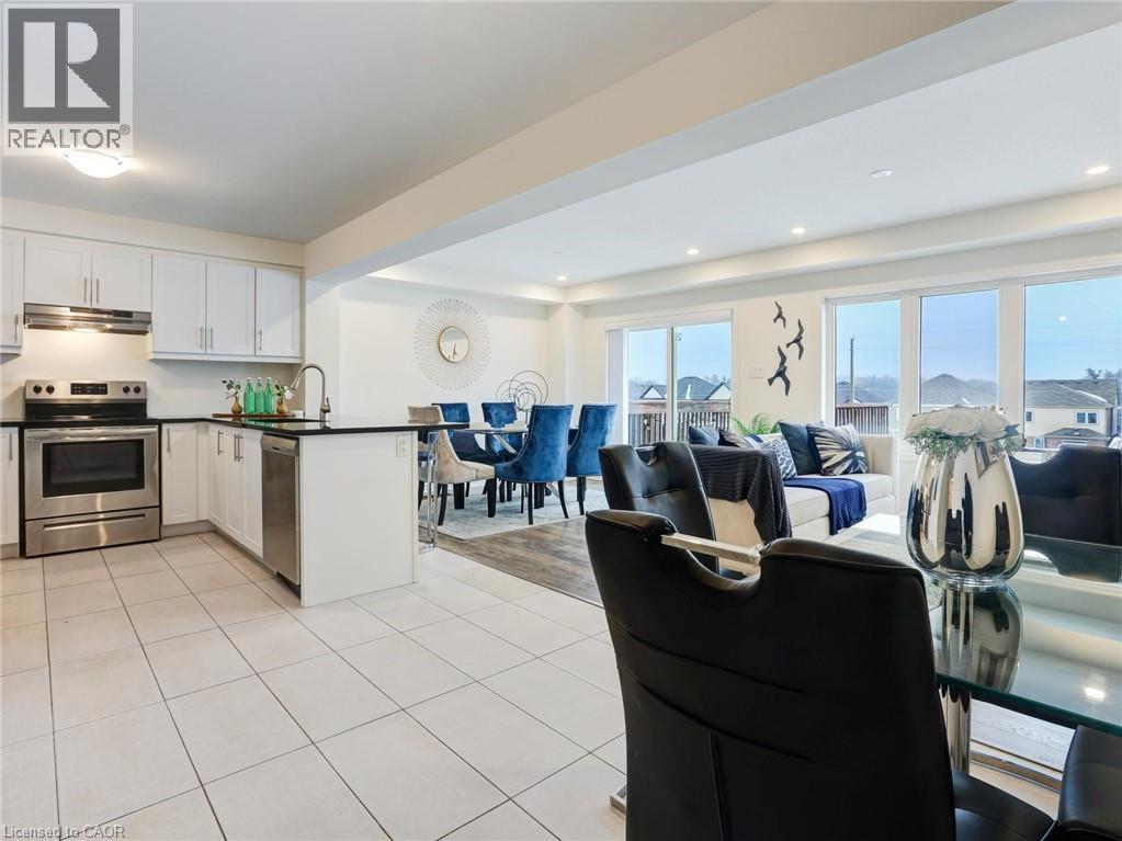 116 Watermill Street, Kitchener, ON - Indoor Photo Showing Kitchen With Stainless Steel Kitchen