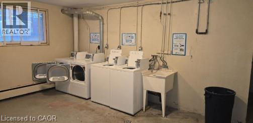 443 Hazel Street, Waterloo, ON - Indoor Photo Showing Laundry Room