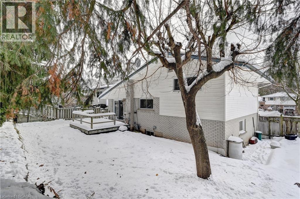 132 Forest Hill Drive, Kitchener, ON - Outdoor