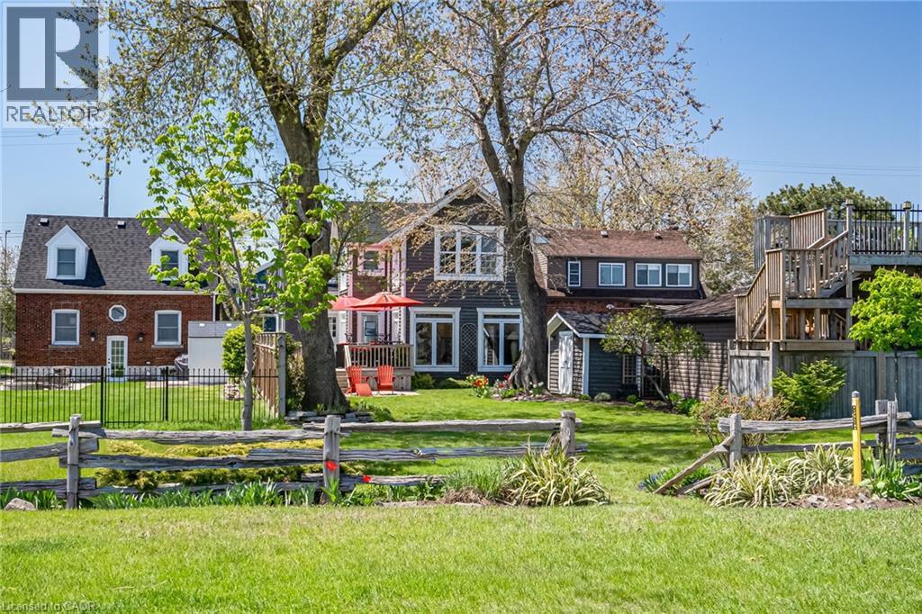 Backyard - 849 Beach Boulevard, Hamilton, ON - Outdoor