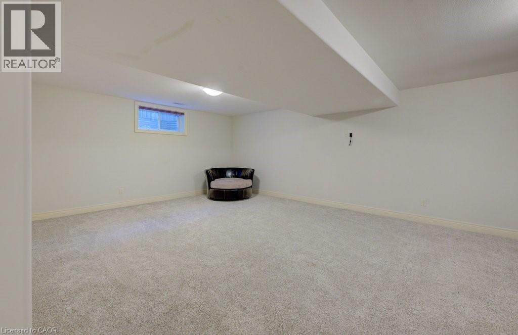 6379 Christopher Crescent, Niagara Falls, ON - Indoor Photo Showing Basement