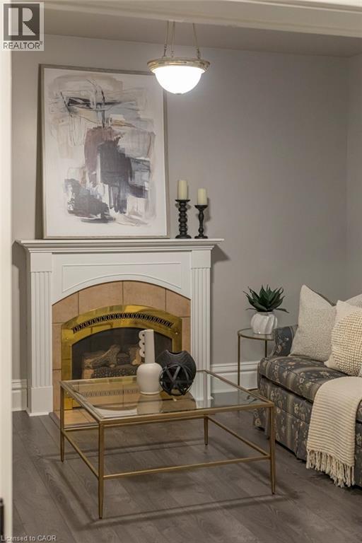 90 Blake Street, Hamilton, ON - Indoor Photo Showing Living Room With Fireplace