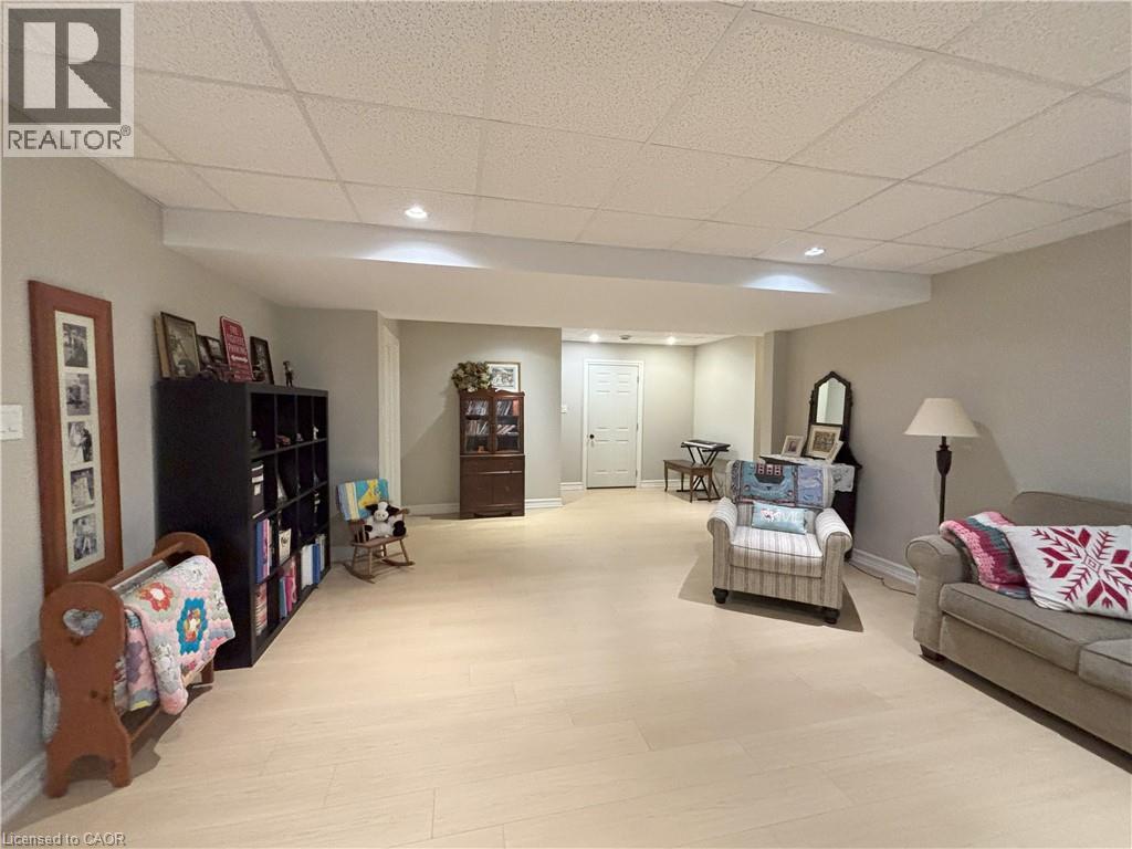 22 Gordon Road, Tiny, ON - Indoor