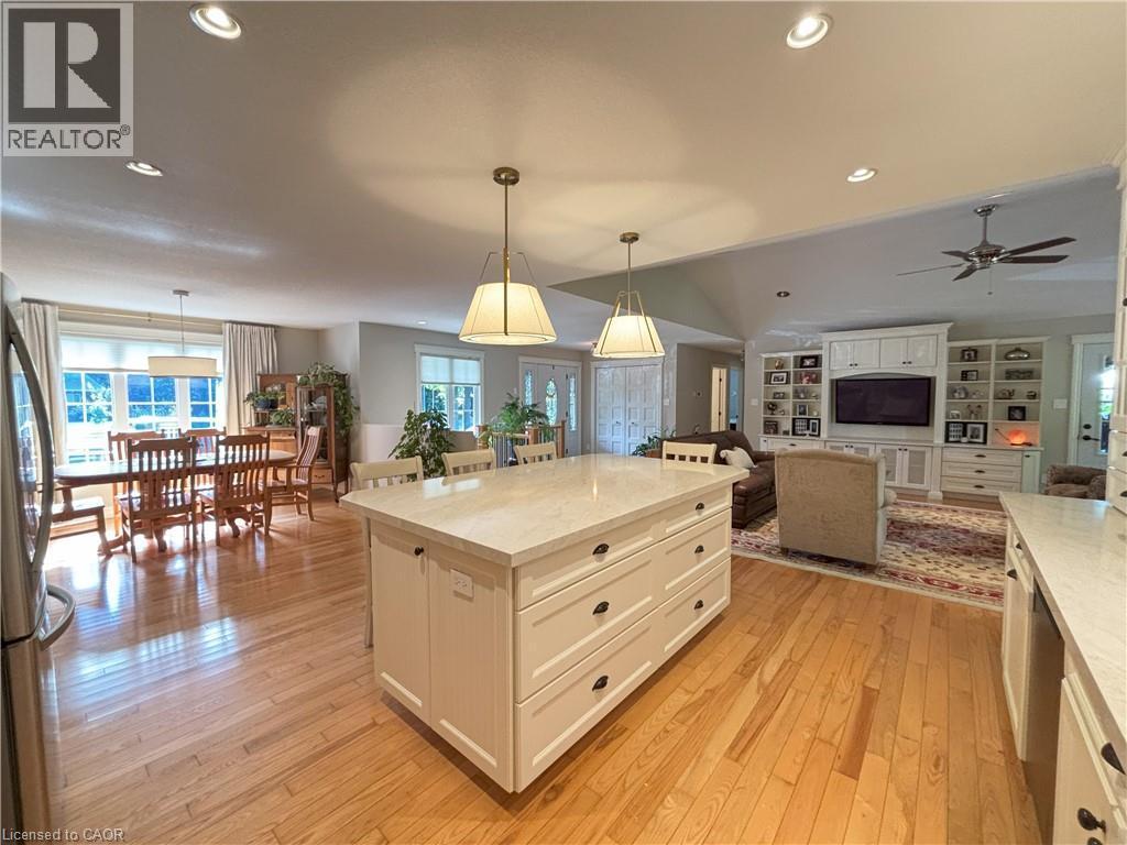 22 Gordon Road, Tiny, ON - Indoor