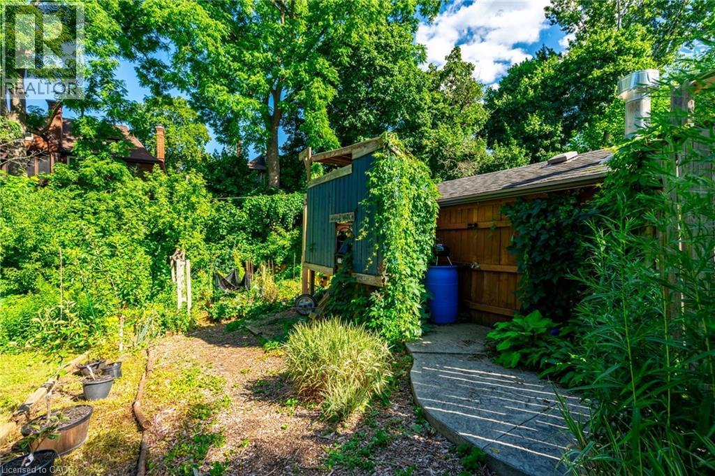 35 Mountain Avenue, Hamilton, ON - Outdoor