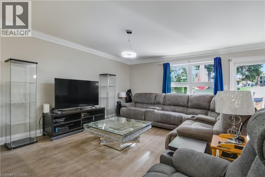 13 Sister Varga Terrace, Hamilton, ON - Indoor Photo Showing Living Room