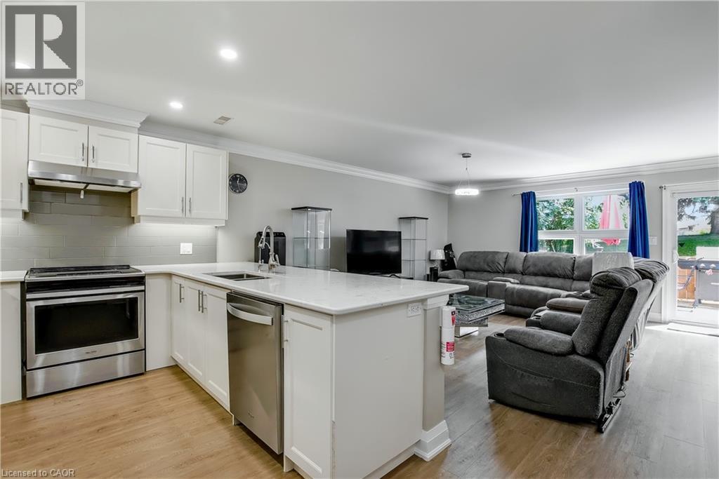 13 Sister Varga Terrace, Hamilton, ON - Indoor Photo Showing Kitchen