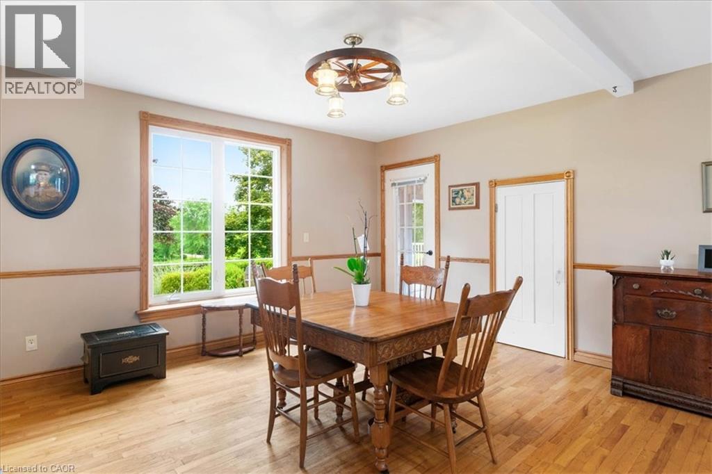 658 Culver Road, Waterford, ON - Indoor Photo Showing Dining Room