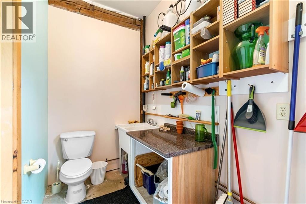 658 Culver Road, Waterford, ON - Indoor Photo Showing Bathroom