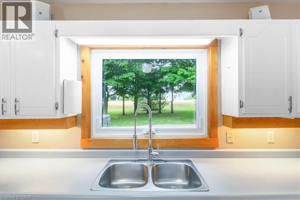 658 Culver Road, Waterford, ON - Indoor Photo Showing Kitchen With Double Sink
