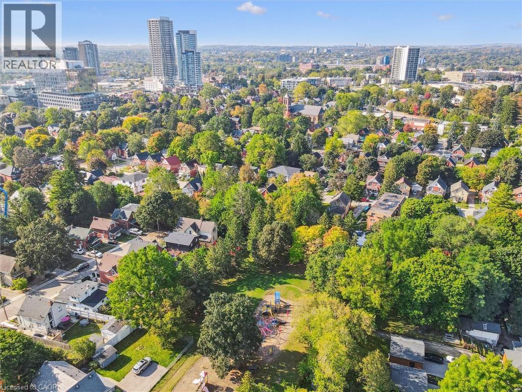 126 Waterloo Street, Kitchener, ON - Outdoor With View
