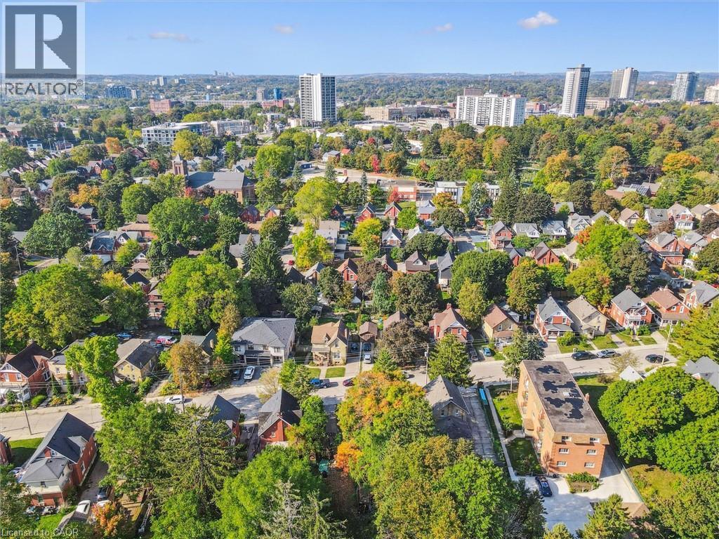 126 Waterloo Street, Kitchener, ON - Outdoor With View