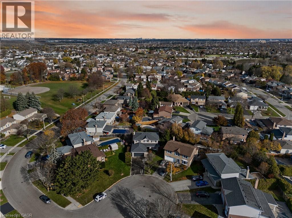 2347 Tweedsmuir Court, Burlington, ON - Outdoor With View