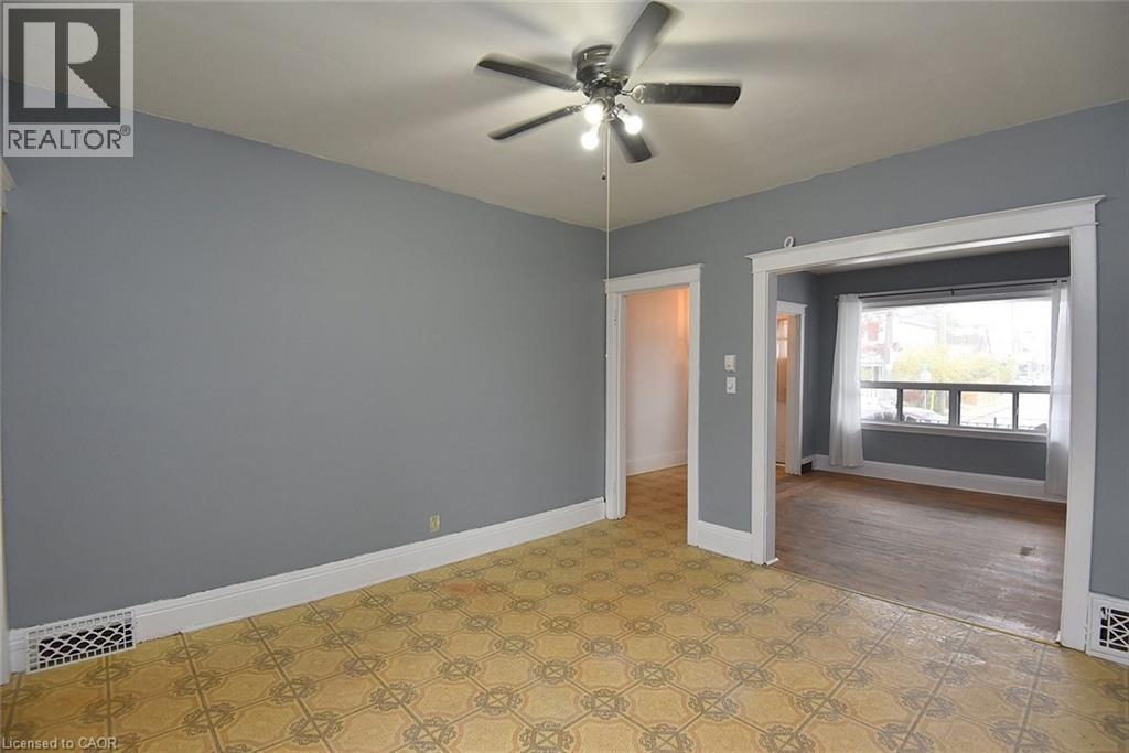 69 Gage Avenue N, Hamilton, ON - Indoor Photo Showing Other Room