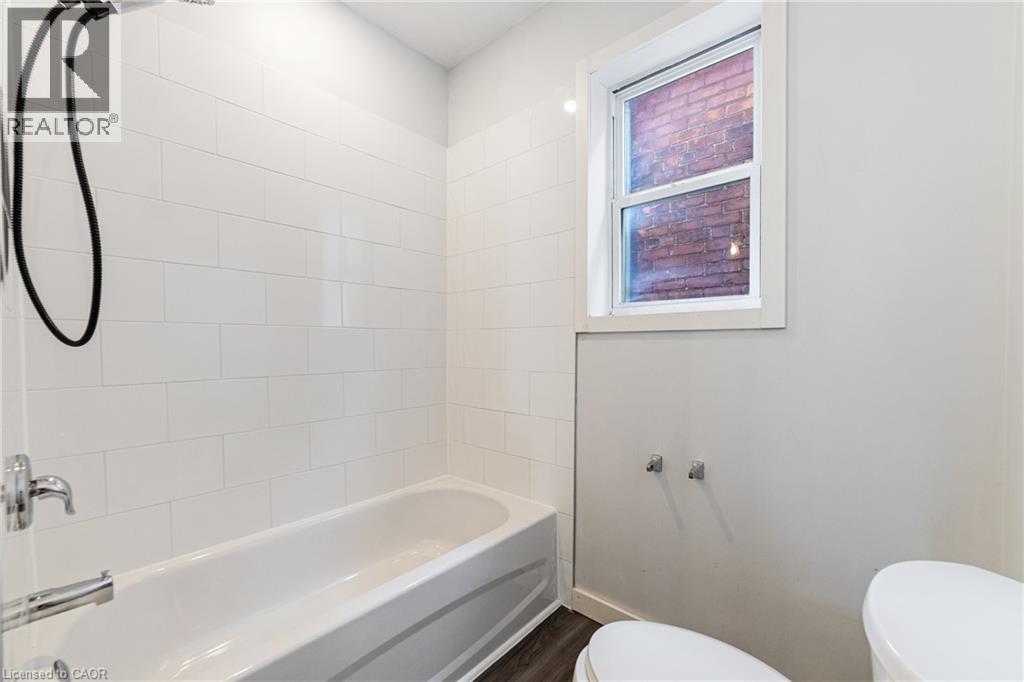 208 Mary Street, Hamilton, ON