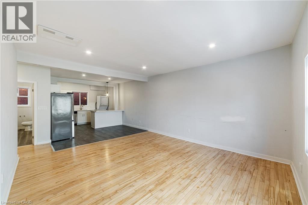 208 Mary Street, Hamilton, ON