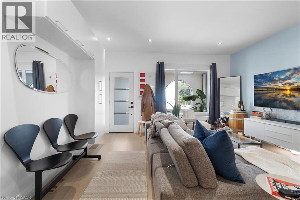 575 Mary Street, Hamilton, ON - Indoor