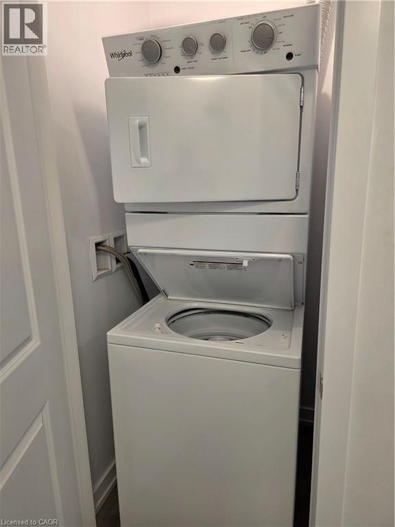 5055 Greenlane Road Unit# 433, Beamsville, ON - Indoor Photo Showing Laundry Room