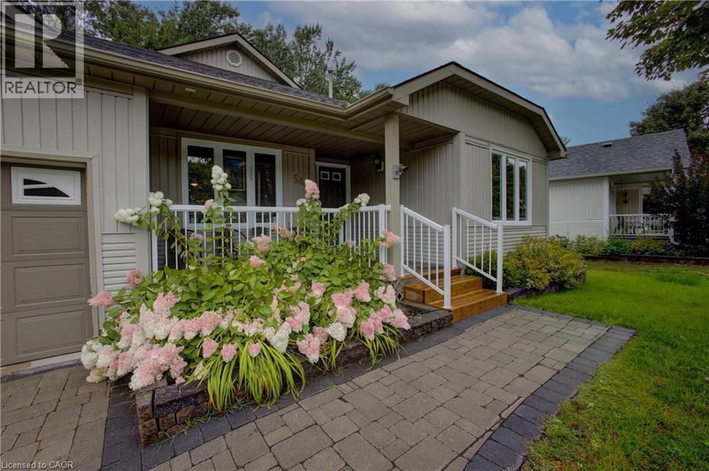 54 Springwood Crescent, Gravenhurst, ON - Outdoor With Deck Patio Veranda