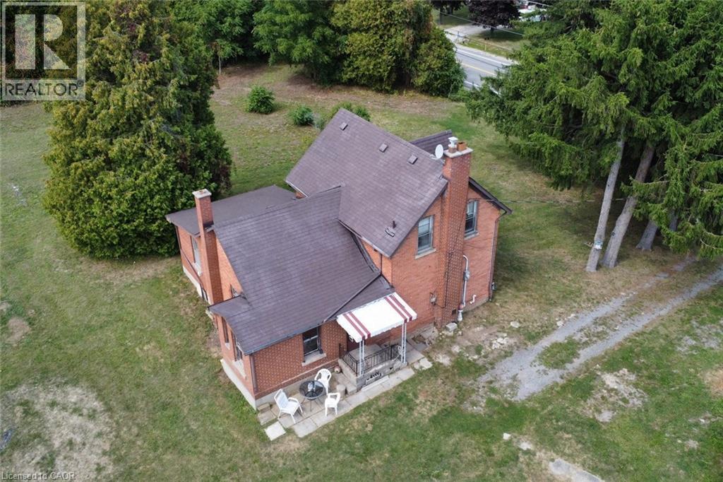 8125 Dickenson Road E, Mount Hope, ON - Outdoor