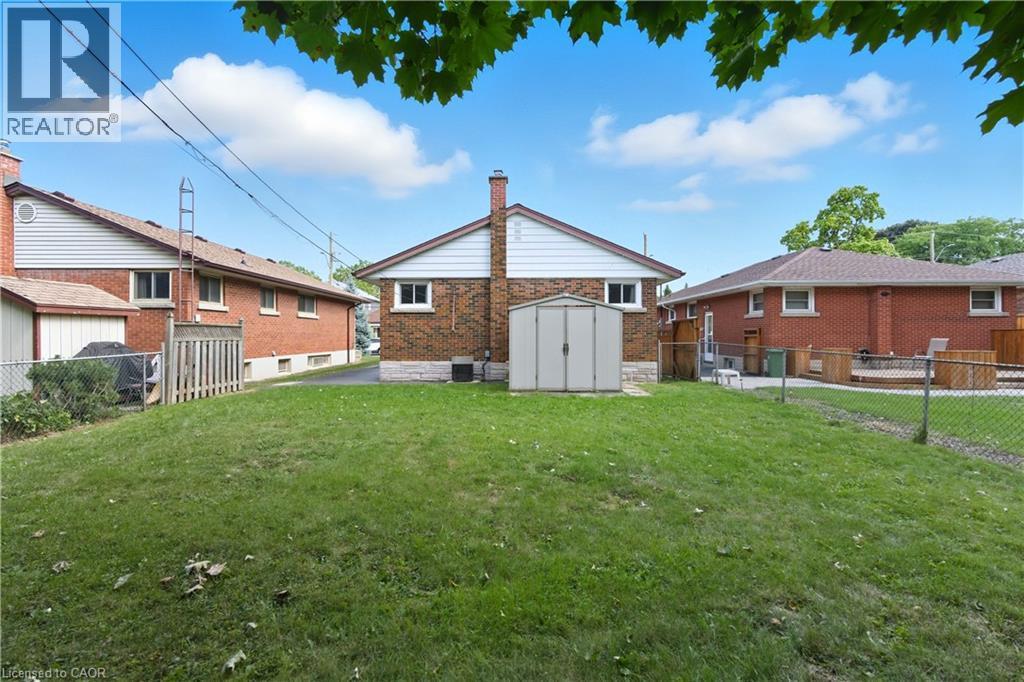 98 East 16Th Street, Hamilton, ON - Outdoor