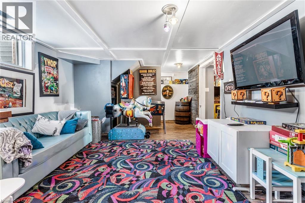Living room with wood finished floors - 136 Limpert Avenue, Cambridge, ON - Indoor Photo Showing Other Room
