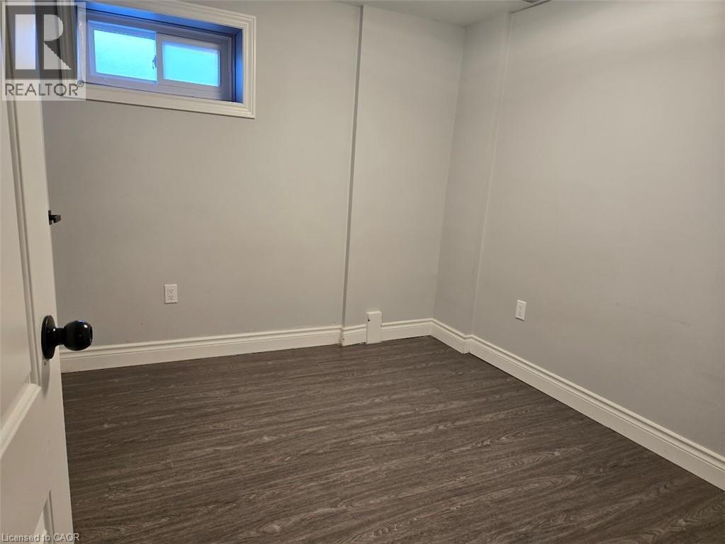 373 East 27Th Street, Hamilton, ON - Indoor Photo Showing Other Room
