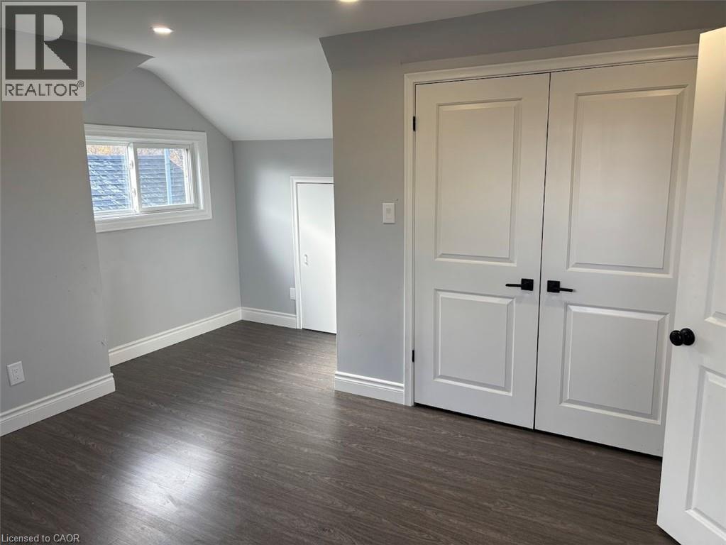 373 East 27Th Street, Hamilton, ON - Indoor Photo Showing Other Room